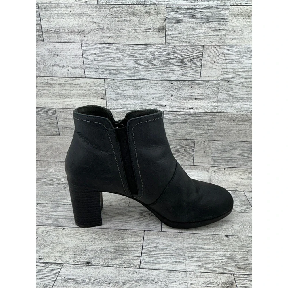 Clarks Womens Ankle Boots Black Leather Side Zip Block‎ Heel Booties Size 7